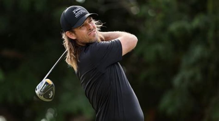 Unveiling Aaron Baddeley's Wife: Discoveries And Insights Revealed