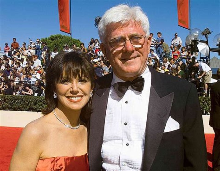 Unveiling The Enduring Love Story Of Marlo Thomas And Phil Donahue