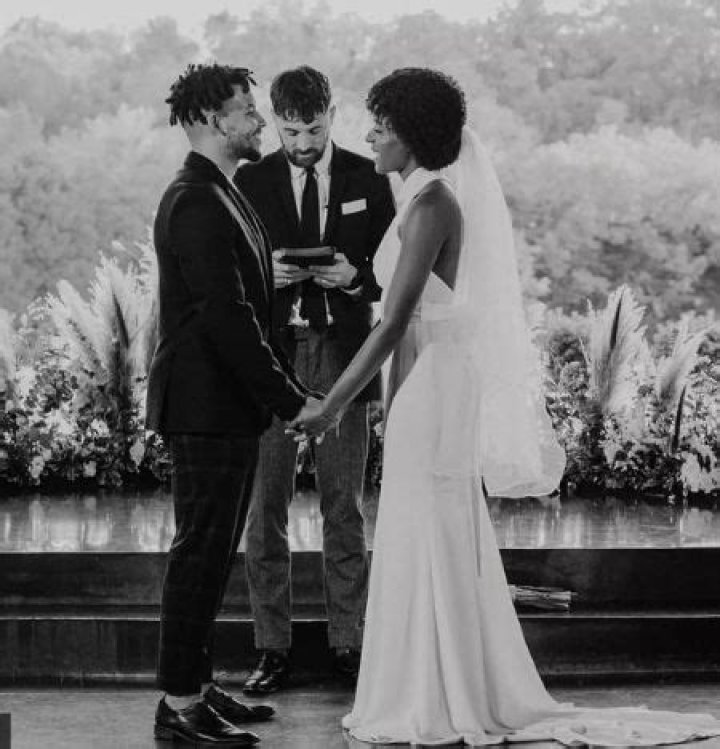 Unveiling The Visionary Journey Of Zandy Mowry: Discoveries And Insights